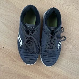 Used Womens White & Grey Saucony Sneakers Size 10